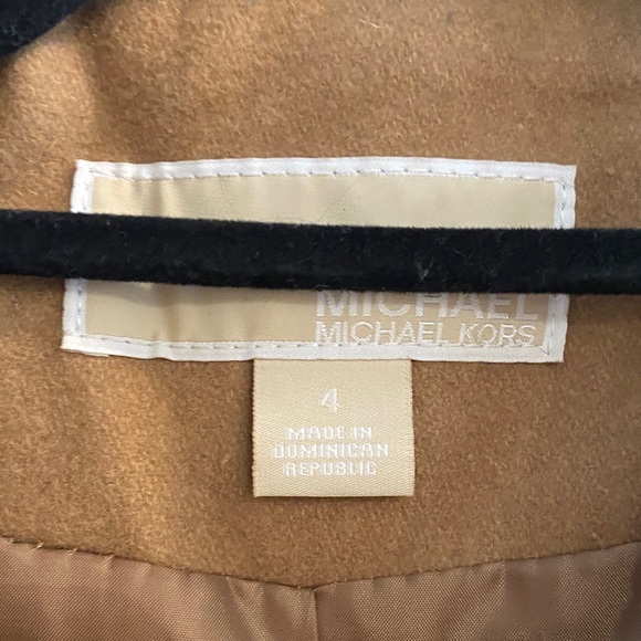 MICHAEL Michael Kors Tan Belted Trench Coat - Picture 2 of 13
